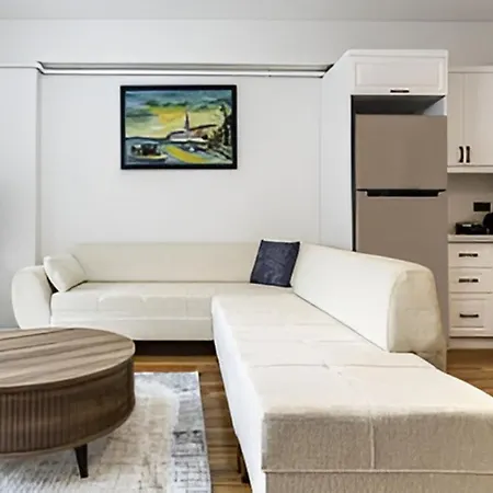 Nisantasi Janty Luxury, 4 New * Istanbul